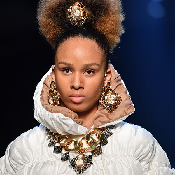 How to Pack Jewelry for Winter Vacations