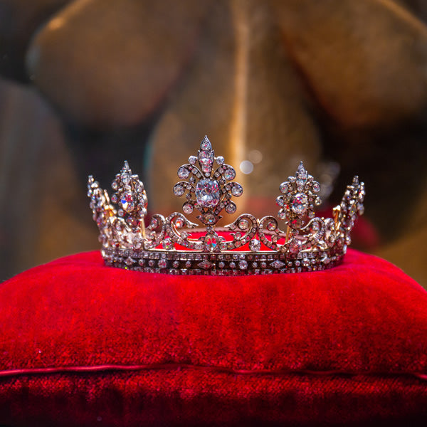 Summer Travel: See the Treasures from Chatsworth at Sotheby’s NYC