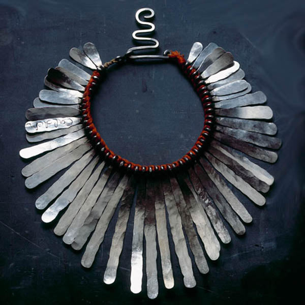 Wearable Art/Modern Masterpieces: Calder, Cameo Jewelry, and More